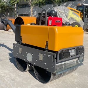 手扶壓路機(jī)SVH60C